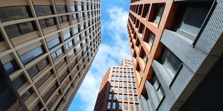 Manchester New Square - The sun is still shining in the city center!